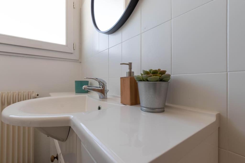 Cabana & Grand Appartement Cosy - Parking & Balcon Villefranche-sur-Saône Eksteriør billede